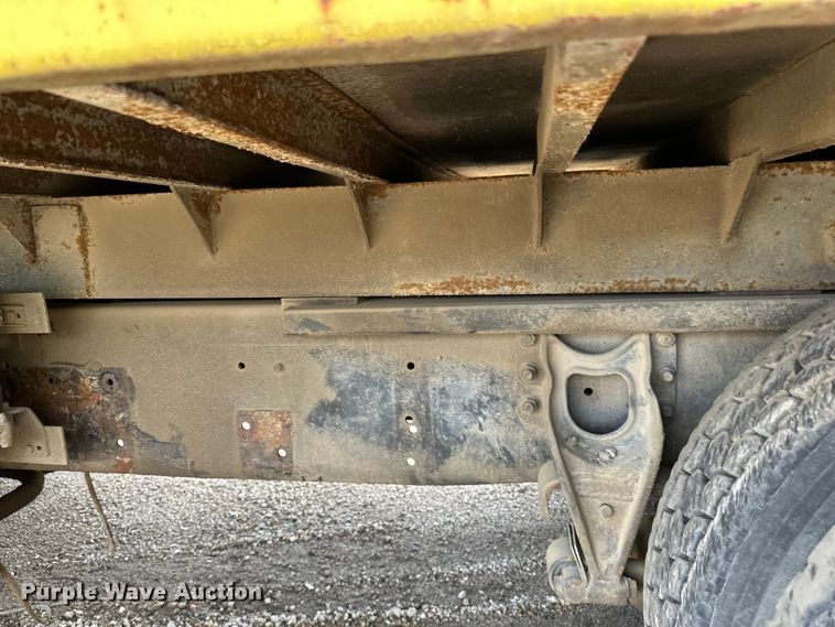 image for item DP8384 1992 International  9200 dump truck