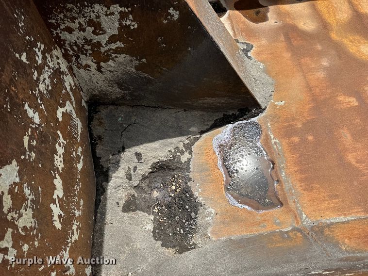 image for item DP8384 1992 International  9200 dump truck