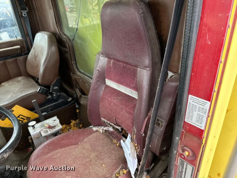 image for item DP8384 1992 International  9200 dump truck