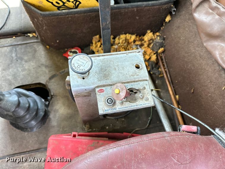 image for item DP8384 1992 International  9200 dump truck