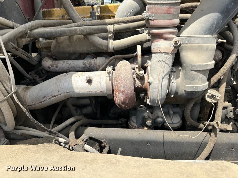 image for item DP8384 1992 International  9200 dump truck