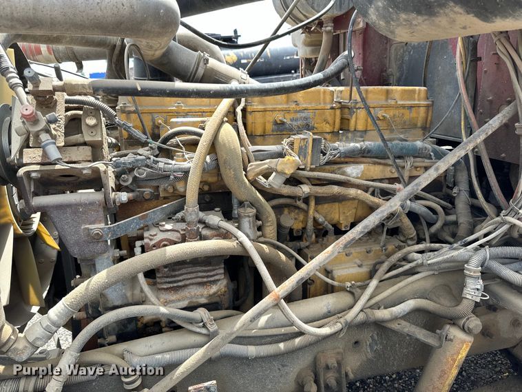 image for item DP8384 1992 International  9200 dump truck