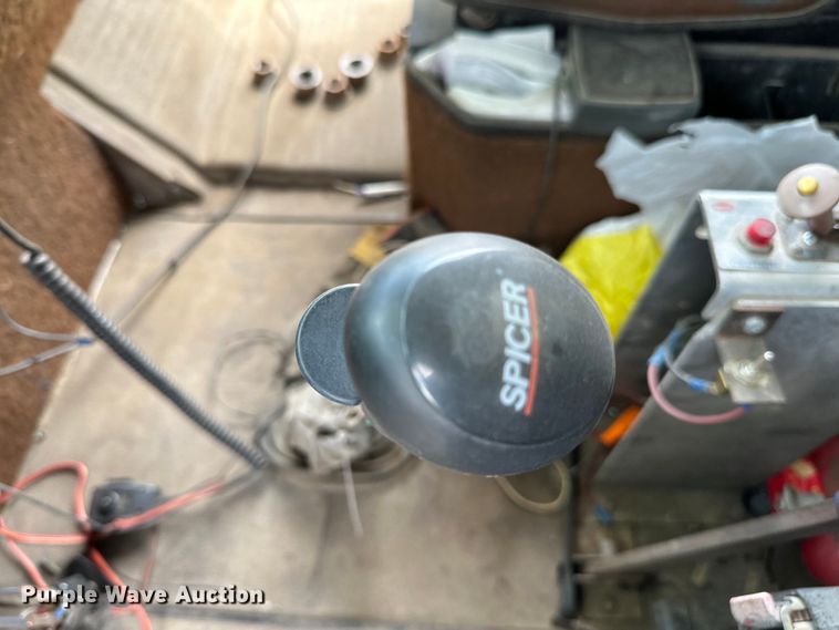 image for item DP8385 1993 International  9400 dump truck