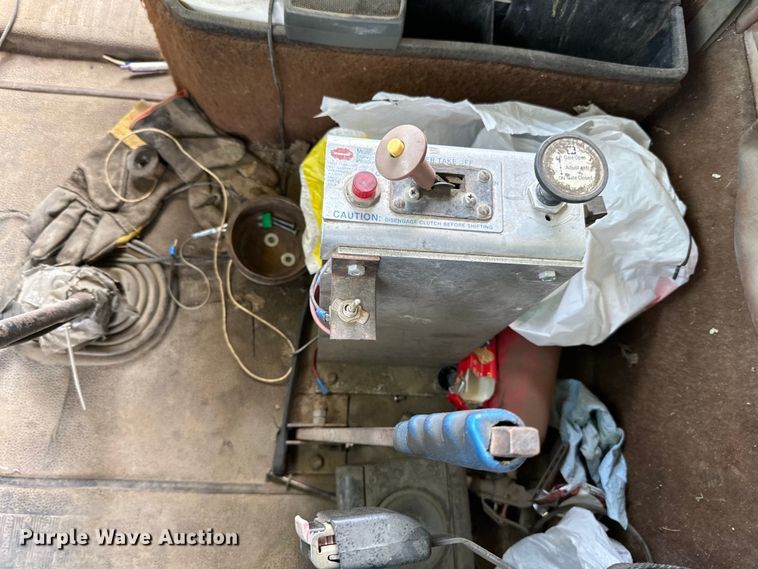 image for item DP8385 1993 International  9400 dump truck