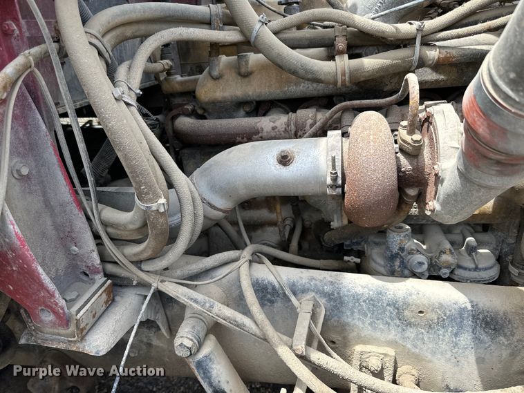 image for item DP8385 1993 International  9400 dump truck