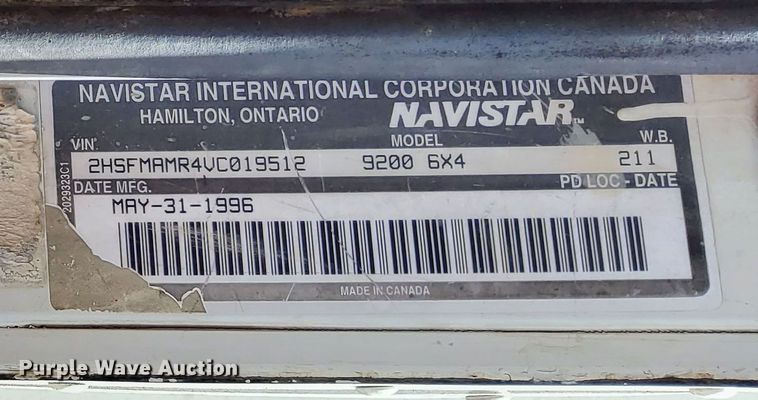 image for item DQ6111 1997 International  9200 water truck