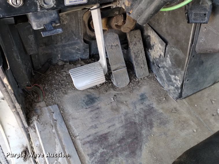 image for item DQ6112 1997 International 9200 water truck