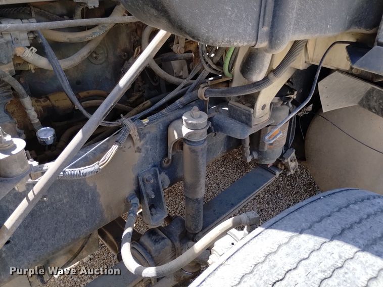 image for item DQ6112 1997 International 9200 water truck