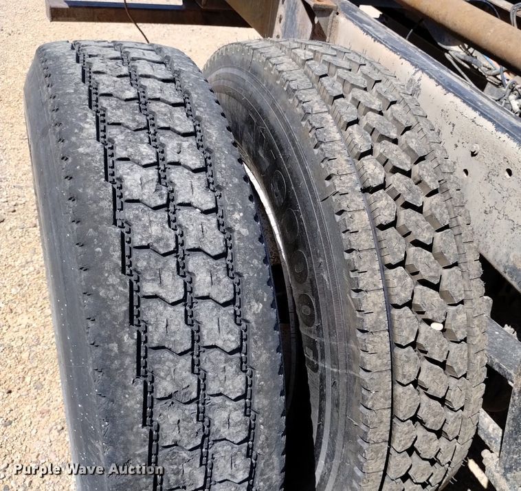 image for item DQ6112 1997 International 9200 water truck