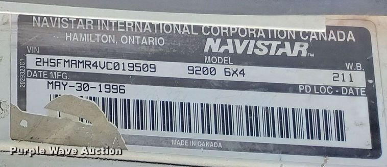 image for item DQ6112 1997 International 9200 water truck