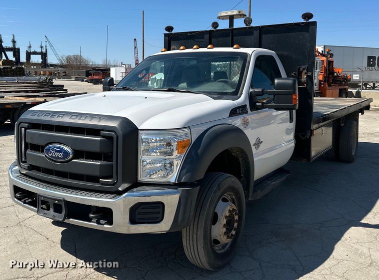 image for item DQ6434 2016 Ford F550 Super Duty XL flatbed truck