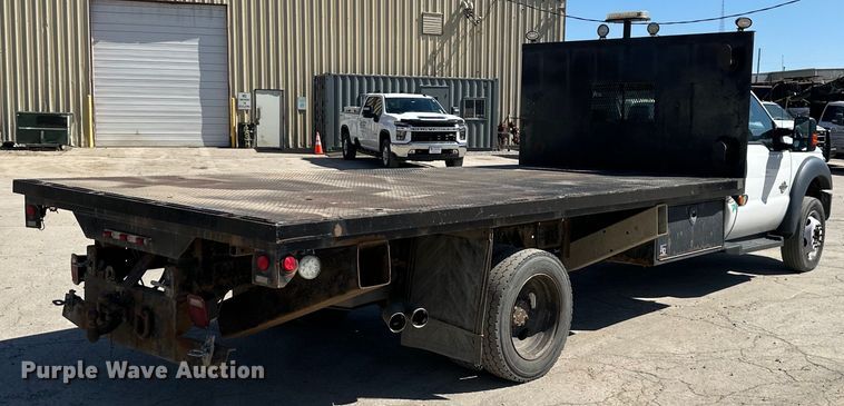 image for item DQ6434 2016 Ford F550 Super Duty XL flatbed truck
