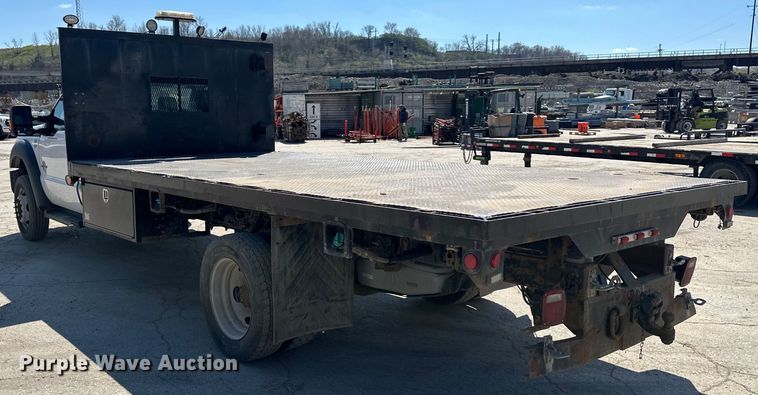 image for item DQ6434 2016 Ford F550 Super Duty XL flatbed truck