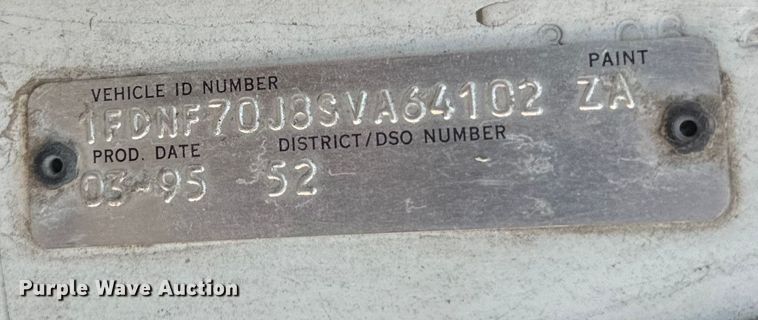 image for item DQ6772 1995 Ford F700 dump truck