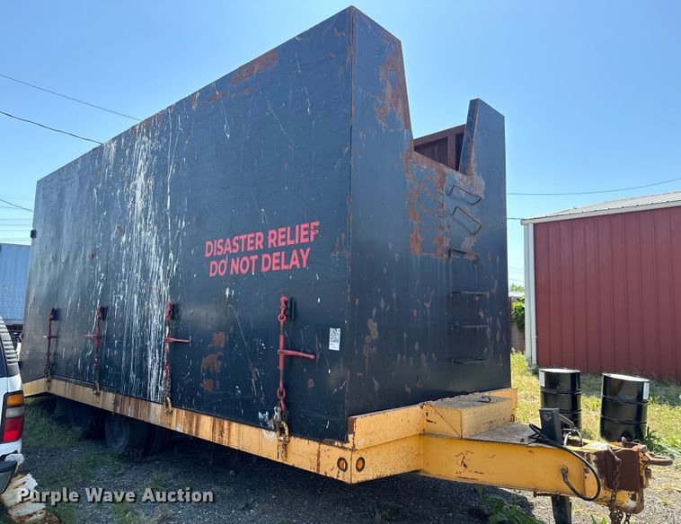 image for item DQ6773 2007 Interstate  equipment trailer