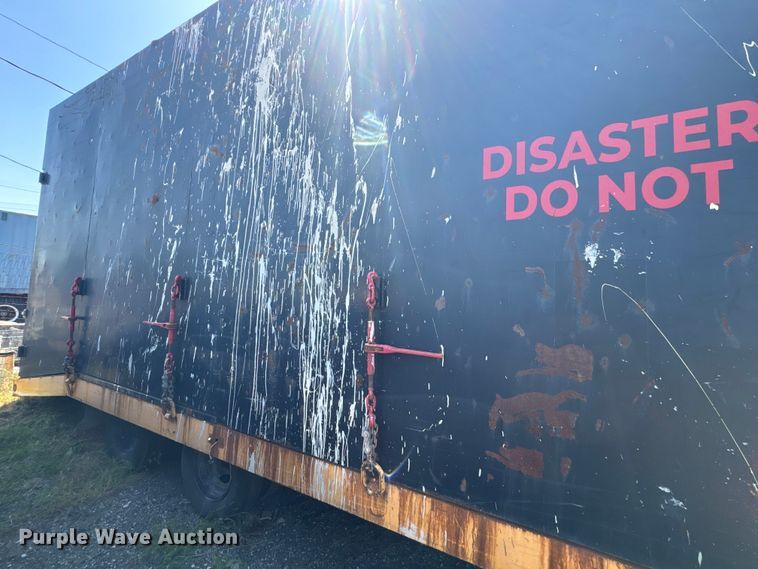 image for item DQ6773 2007 Interstate  equipment trailer