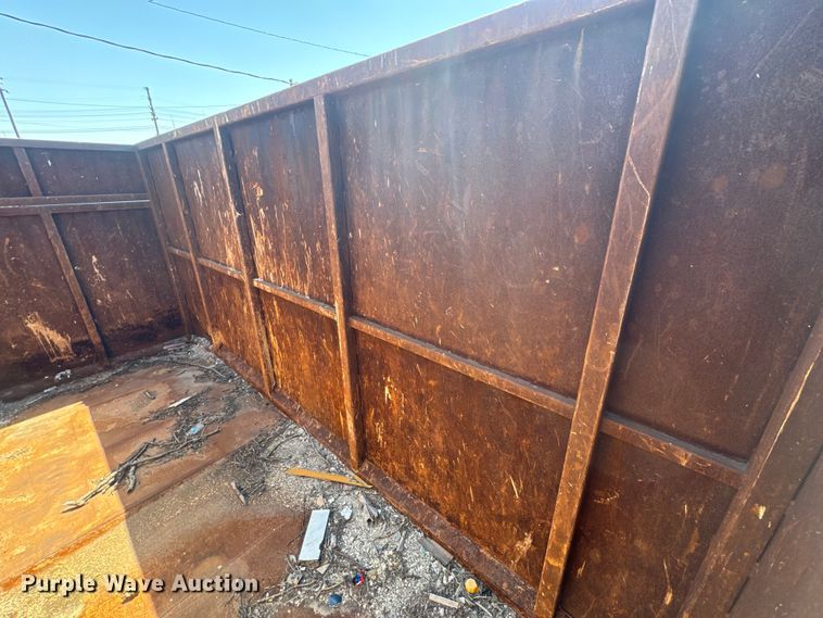 image for item DQ6773 2007 Interstate  equipment trailer