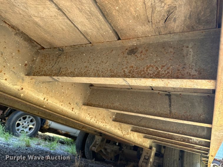 image for item DQ6773 2007 Interstate  equipment trailer