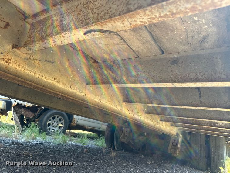 image for item DQ6773 2007 Interstate  equipment trailer