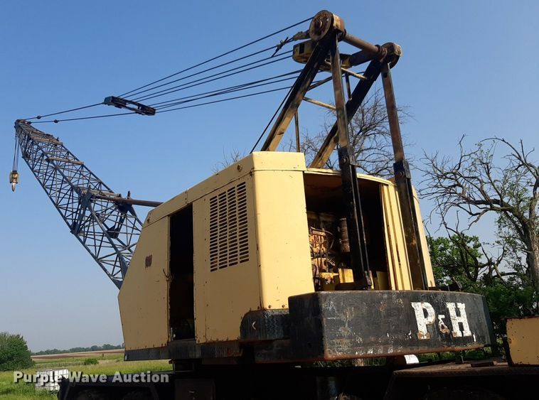 image for item DQ7108 P&H 650 ATC crane