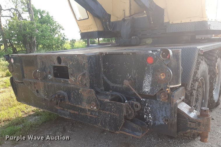 image for item DQ7108 P&H 650 ATC crane