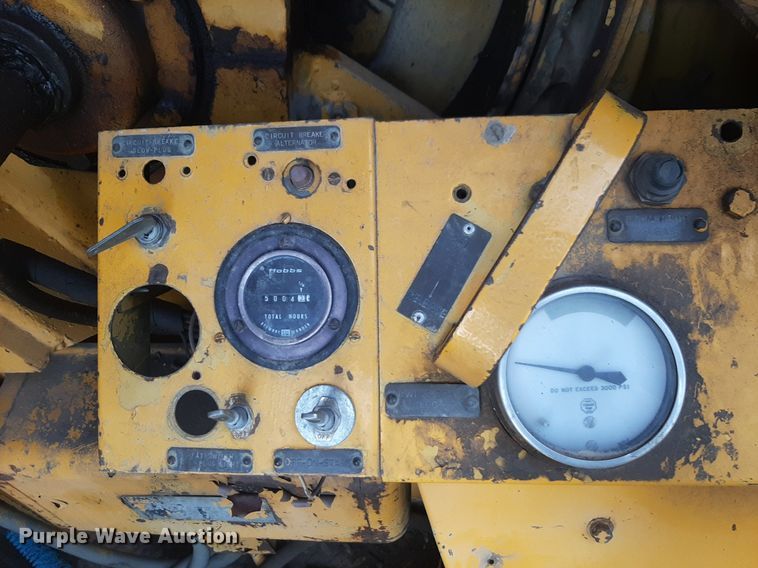 image for item DQ7108 P&H 650 ATC crane