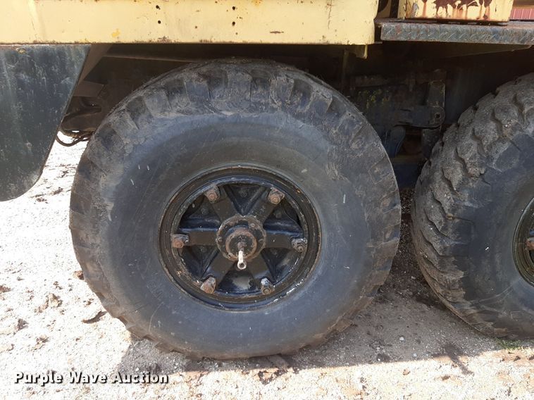 image for item DQ7108 P&H 650 ATC crane