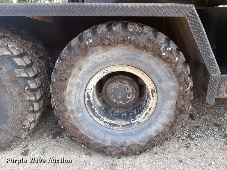 image for item DQ7108 P&H 650 ATC crane