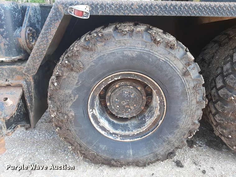 image for item DQ7108 P&H 650 ATC crane