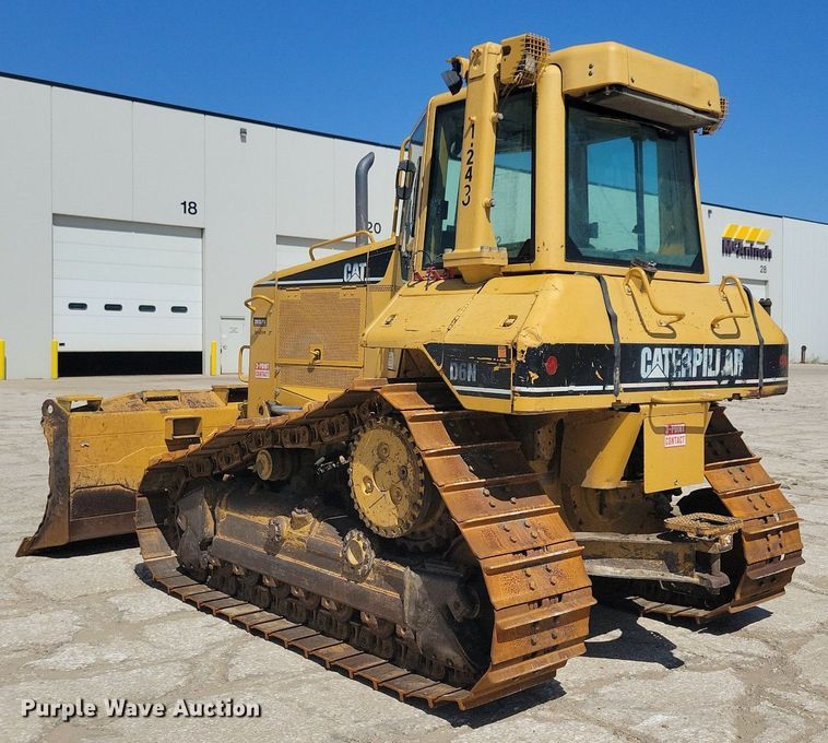 image for item DR4306 2006 Caterpillar D6N XL dozer