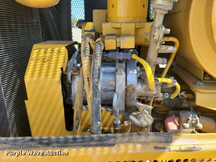 image for item DR4306 2006 Caterpillar D6N XL dozer