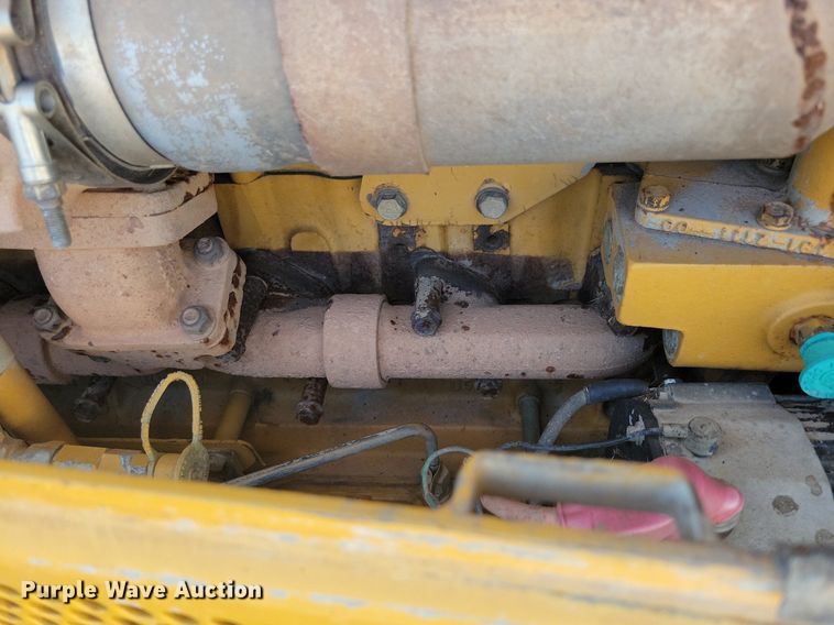 image for item DR4306 2006 Caterpillar D6N XL dozer