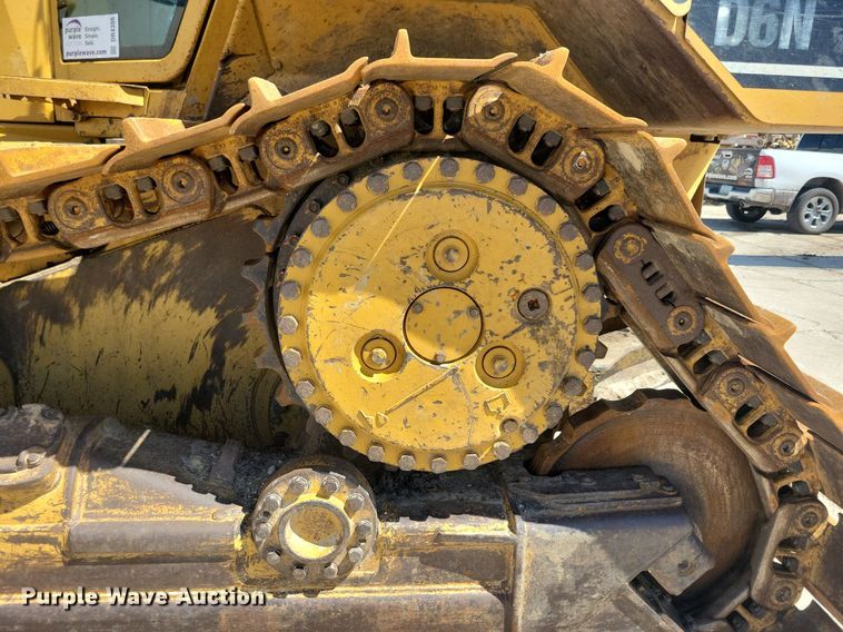 image for item DR4306 2006 Caterpillar D6N XL dozer