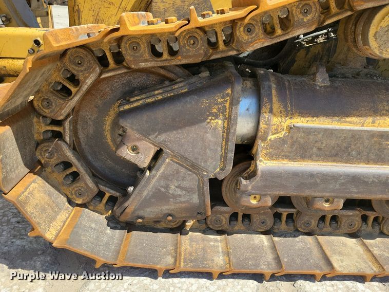 image for item DR4306 2006 Caterpillar D6N XL dozer