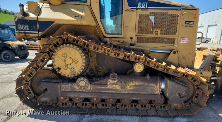 image for item DR4306 2006 Caterpillar D6N XL dozer