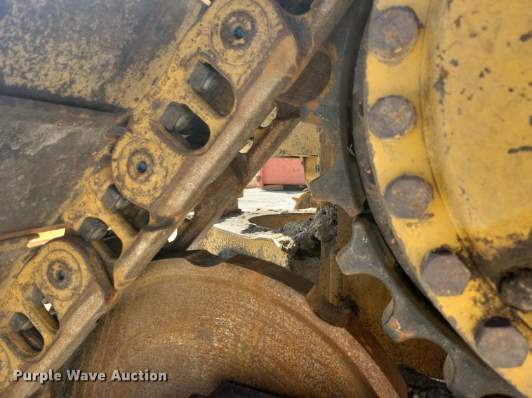 image for item DR4306 2006 Caterpillar D6N XL dozer