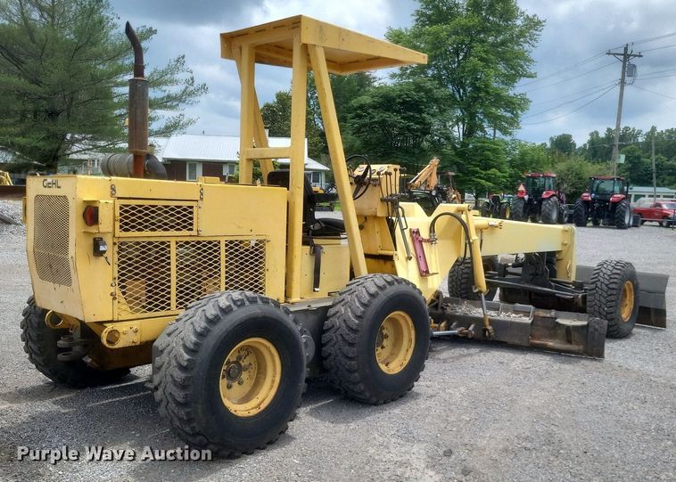 image for item DR4778 Gehl motor grader