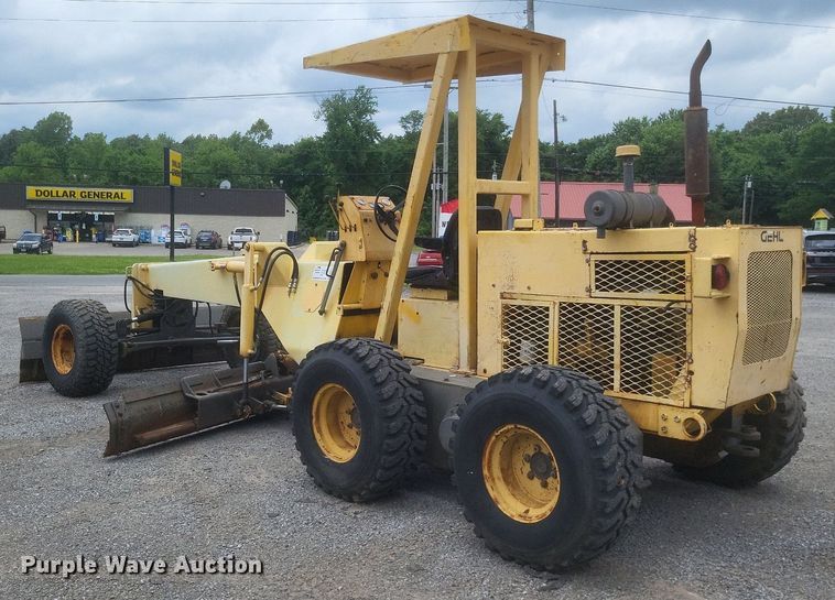 image for item DR4778 Gehl motor grader