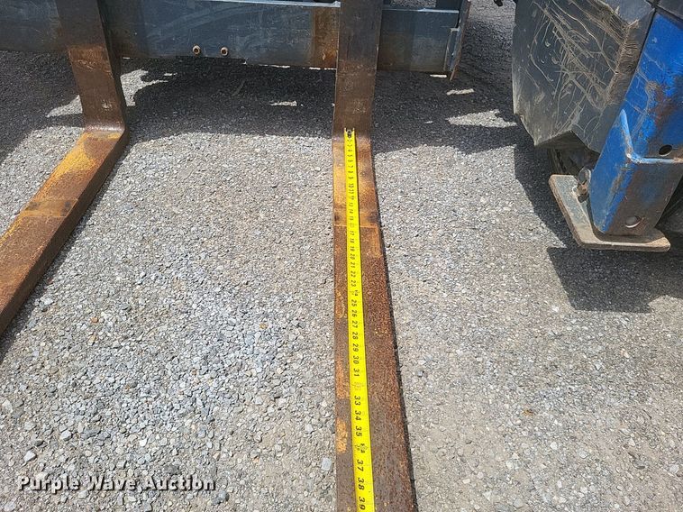 image for item DR4779 2013 Great Dane  FSP-0024-00099 flatbed trailer with forklift