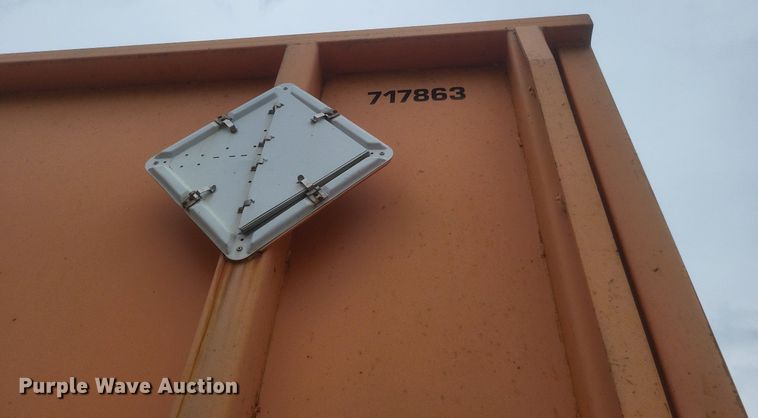 image for item DR4779 2013 Great Dane  FSP-0024-00099 flatbed trailer with forklift