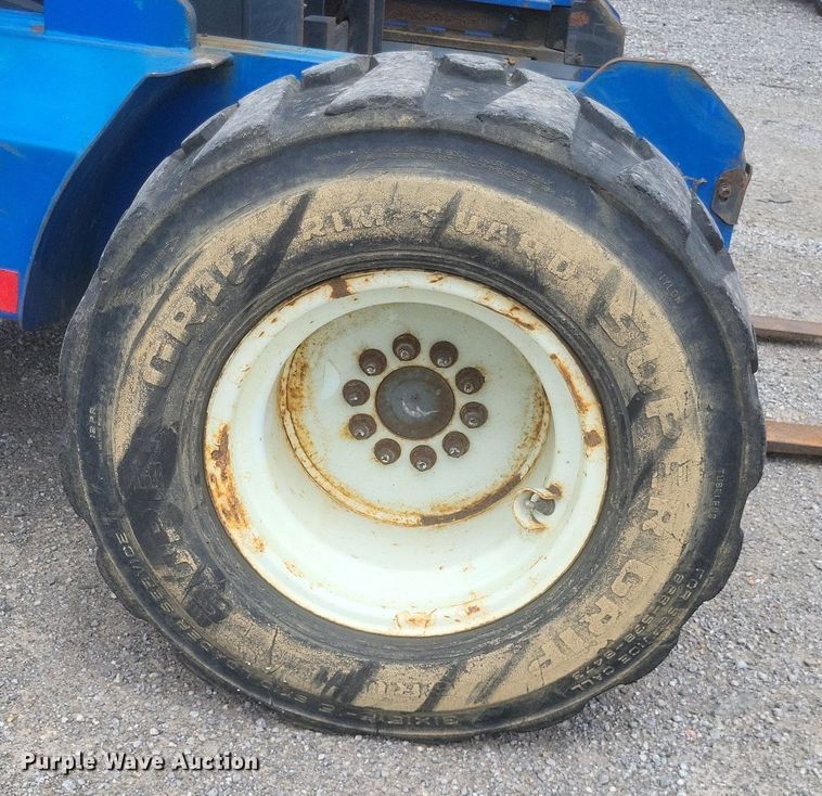 image for item DR4779 2013 Great Dane  FSP-0024-00099 flatbed trailer with forklift