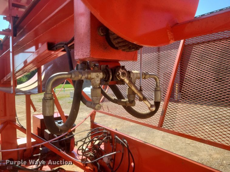 image for item DR4786 Stewart & Stevenson  CE 93 reel trailer