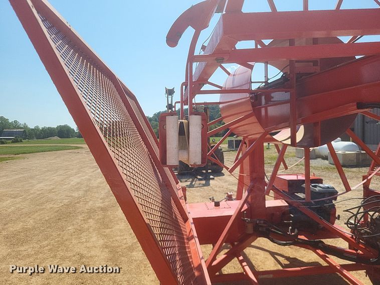 image for item DR4786 Stewart & Stevenson  CE 93 reel trailer