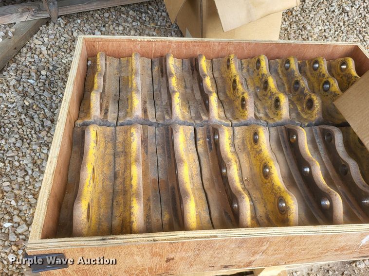 image for item DR4791 Komatsu DS65 EX parts