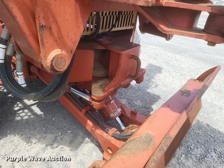image for item DR4792 1998 Ditch Witch  5110 trencher