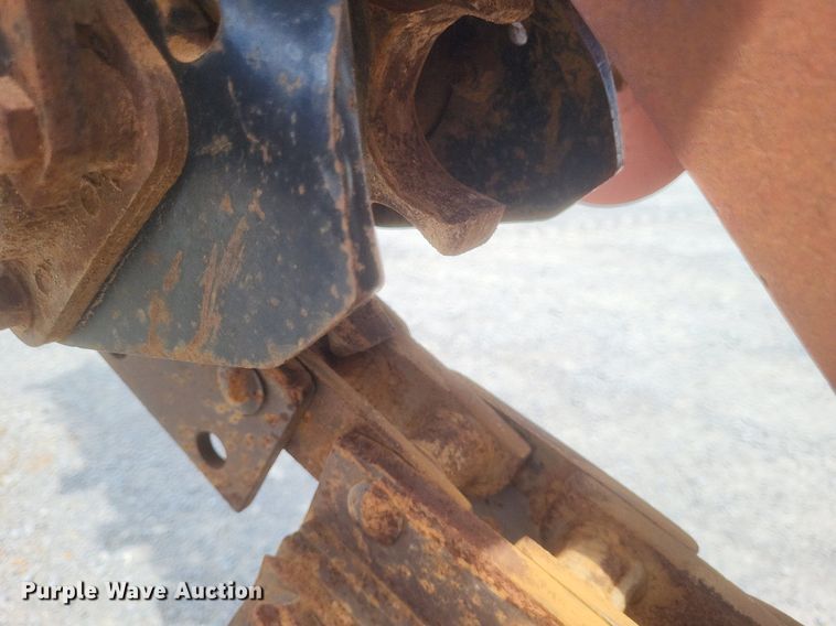 image for item DR4792 1998 Ditch Witch  5110 trencher