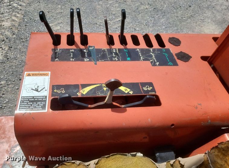 image for item DR4792 1998 Ditch Witch  5110 trencher