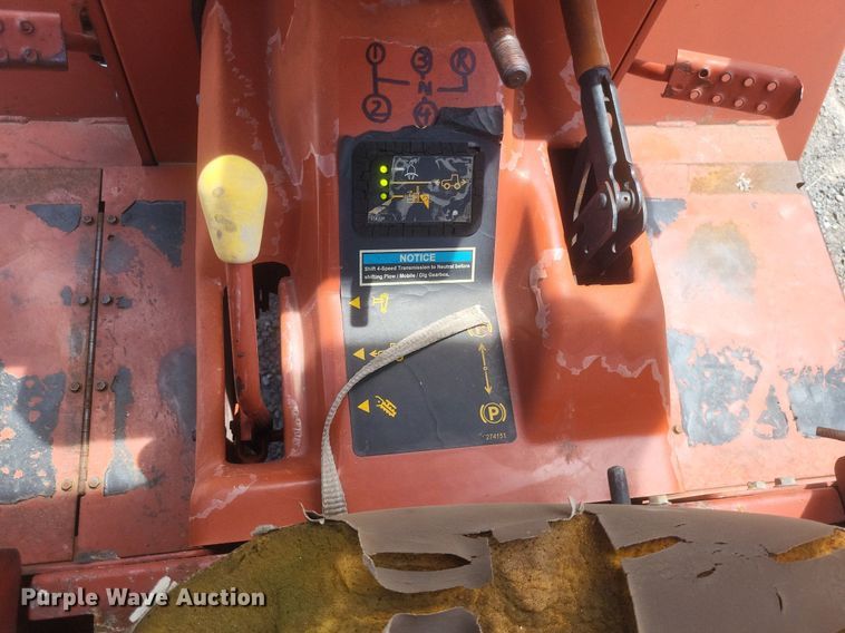 image for item DR4792 1998 Ditch Witch  5110 trencher