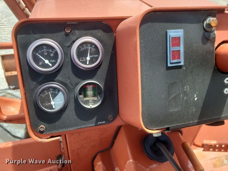 image for item DR4792 1998 Ditch Witch  5110 trencher