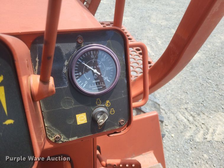 image for item DR4792 1998 Ditch Witch  5110 trencher